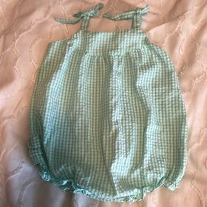 Mint green seersucker bubble sz. 6 months